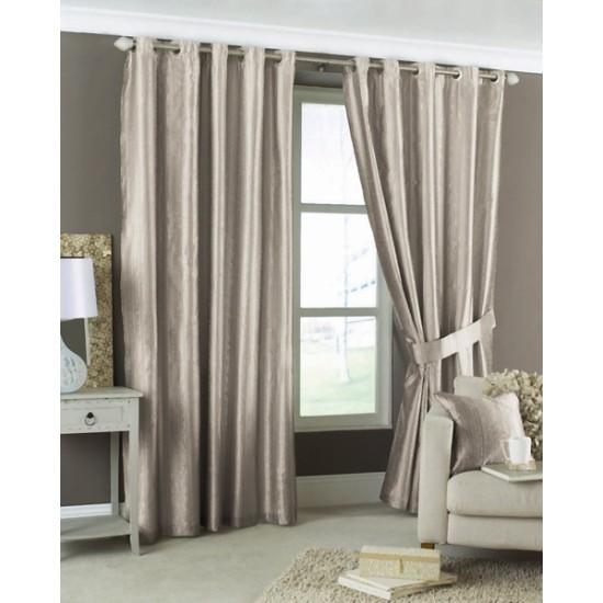 Dreams and Drapes Luxur Eyelet Curtains